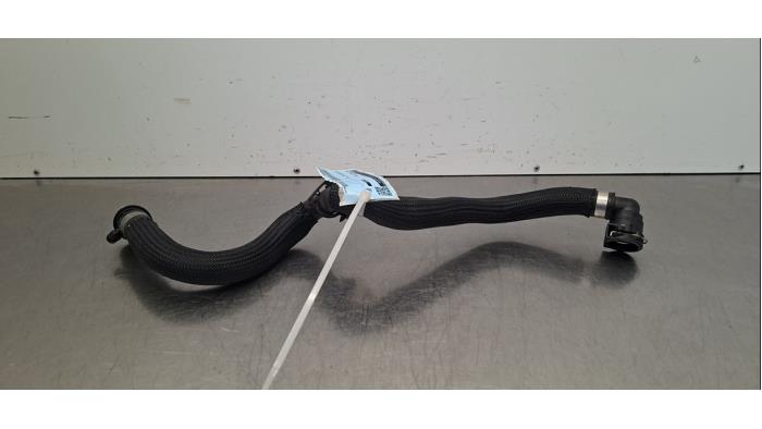 Tuyau radiateur Peugeot 5008