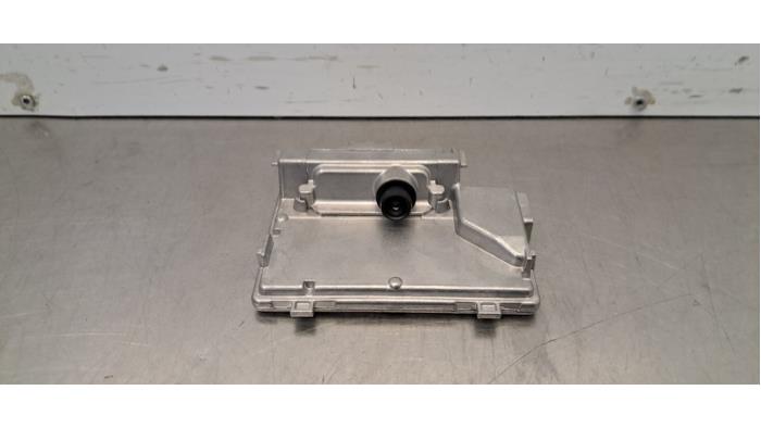 Caméra avant Peugeot 5008