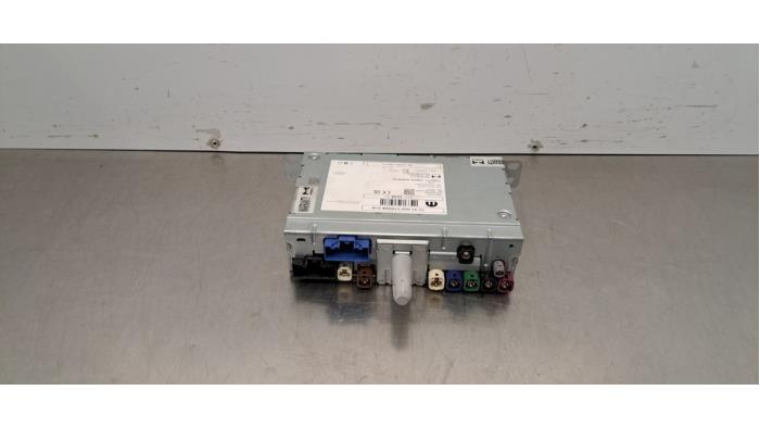 Module radio Peugeot 5008