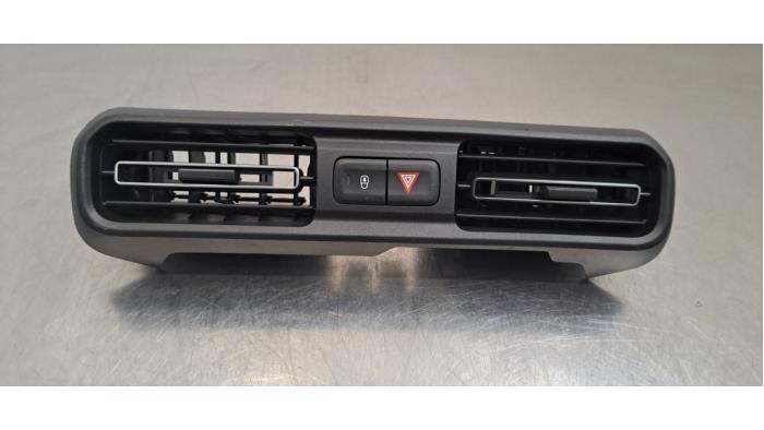 Grille aération tableau de bord Citroen Berlingo