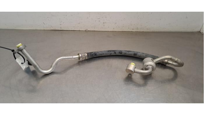 Tuyau clim Volvo V40