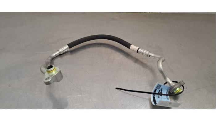 Tuyau clim Volvo V40