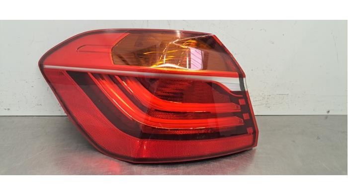 Feu arrière gauche BMW 2-Série