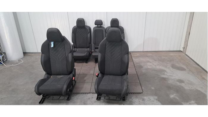 Kit revêtement (complet) Peugeot 5008