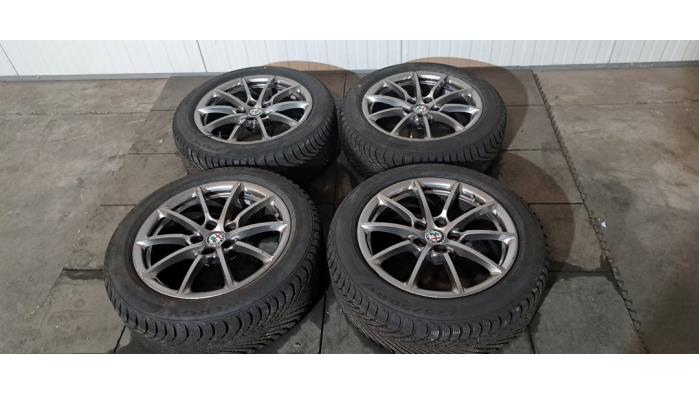 Kit jantes + pneus d'hivers Alfa Romeo Giulia