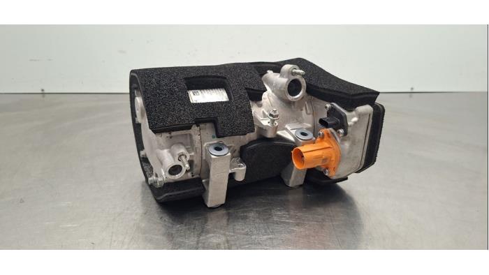 Pompe clim Peugeot 5008