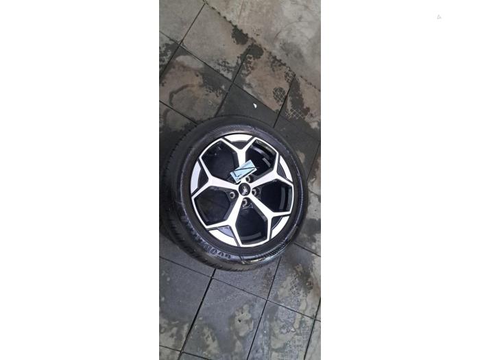 Jante + pneumatique Ford Puma