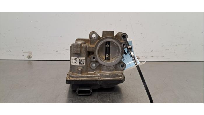 Boîtier accélérateur Dacia Duster