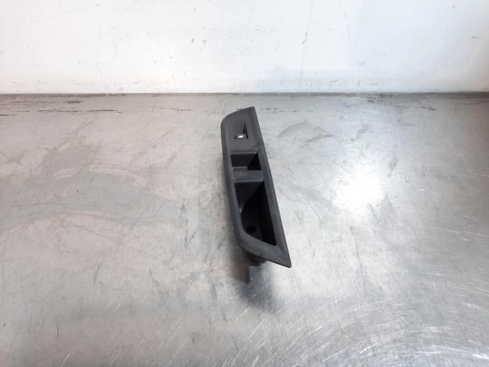 Commutateur vitre électrique Citroen E-C3