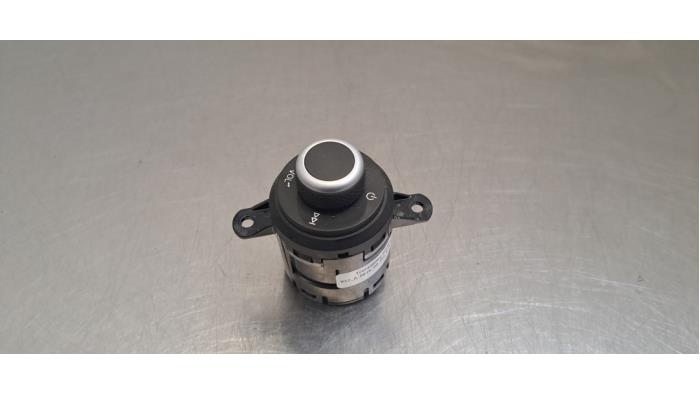 Panneau commande radio Alfa Romeo Giulia