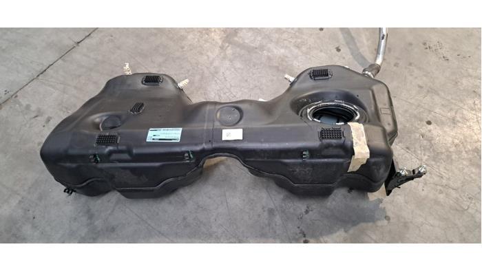 Réservoir de carburant Alfa Romeo Giulia