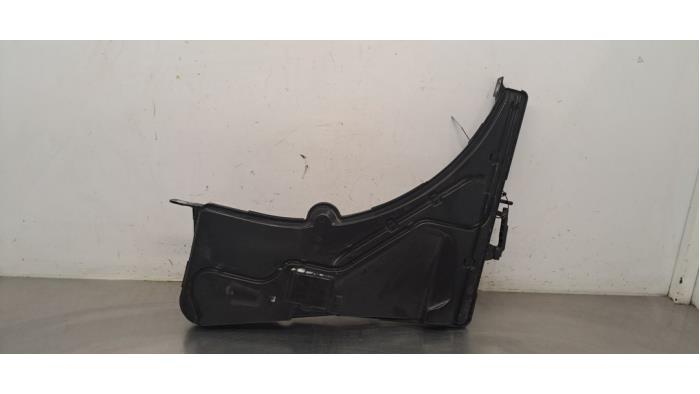 Réservoir lave-glace avant Alfa Romeo Giulia