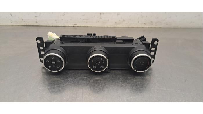 Panneau de commande clim Citroen E-C3