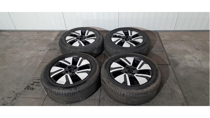 Kit jantes + pneumatiques Citroen E-C3