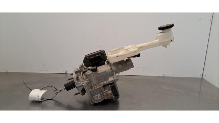 Assistant de freinage Tesla Model X