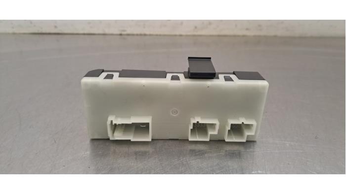 Module passage hayon BMW 3-Série