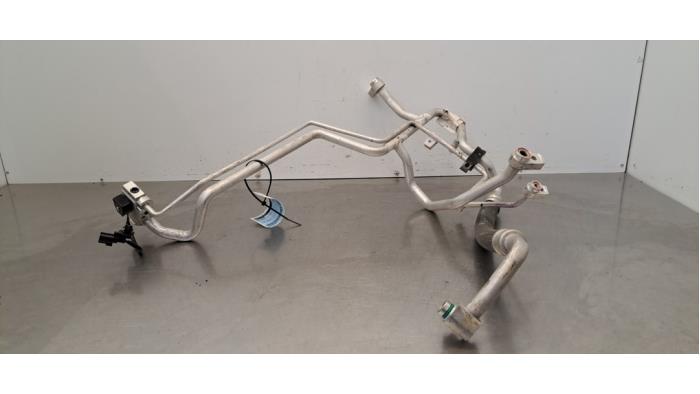 Tuyau clim Tesla Model X