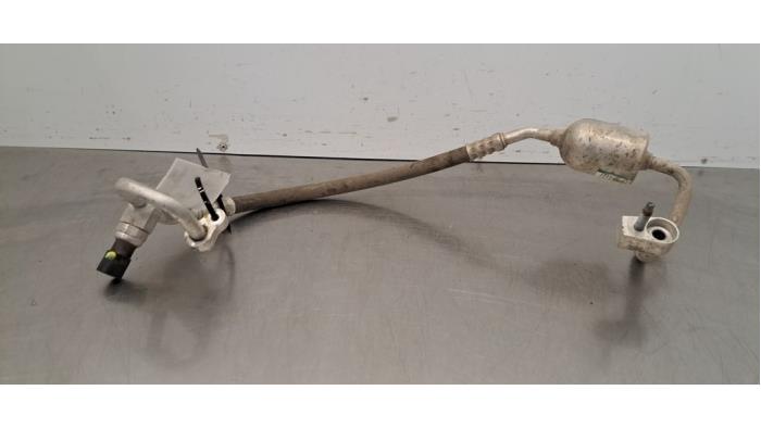 Tuyau clim Tesla Model X