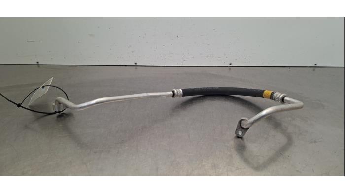 Tuyau clim Toyota C-HR