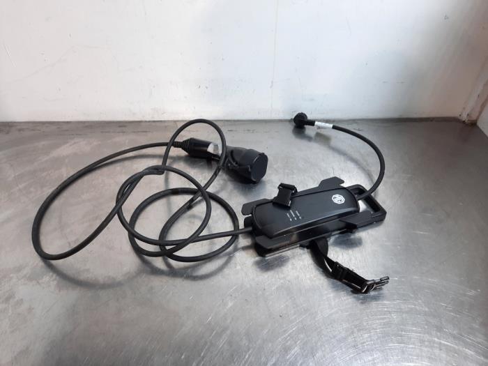 Câble de recharge électrique MG Marvel R