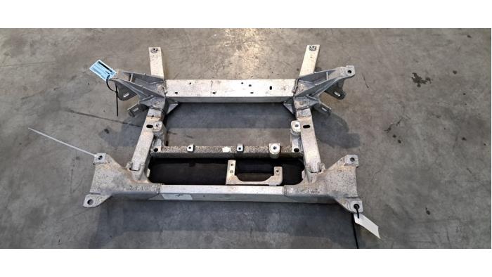 Faux châssis Tesla Model X