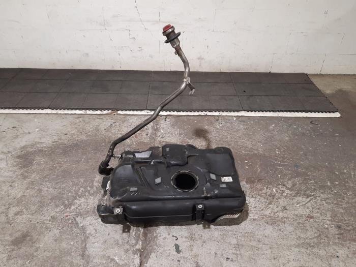 Réservoir de carburant Mercedes A-Klasse