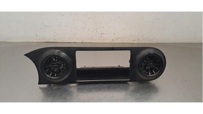 Grille aération tableau de bord Mercedes Citan