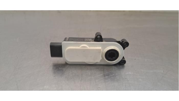 Moteur de verrouillage clapet réservoir Citroen Jumpy