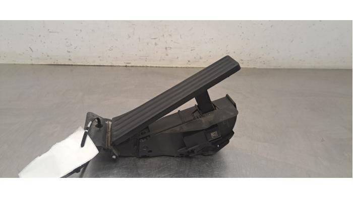 Pédale d'accélérateur BMW X1