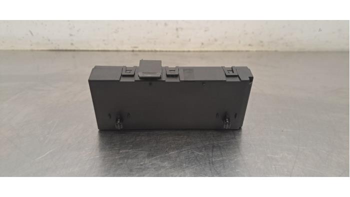 Module passage hayon BMW X1