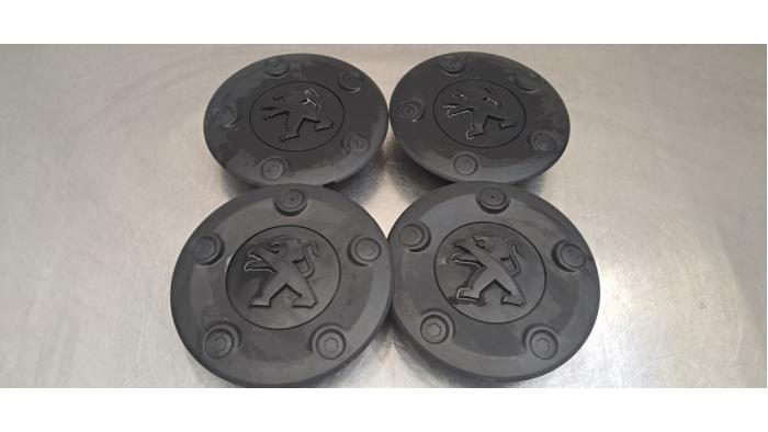 Ensemble enjoliveur Peugeot Expert