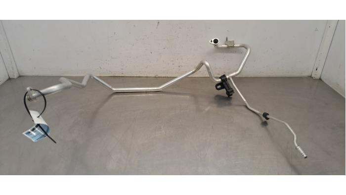 Tuyau clim Peugeot Expert