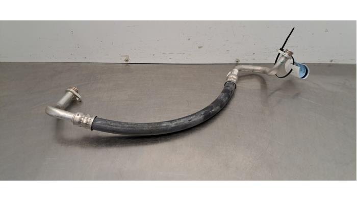 Tuyau clim Peugeot 308