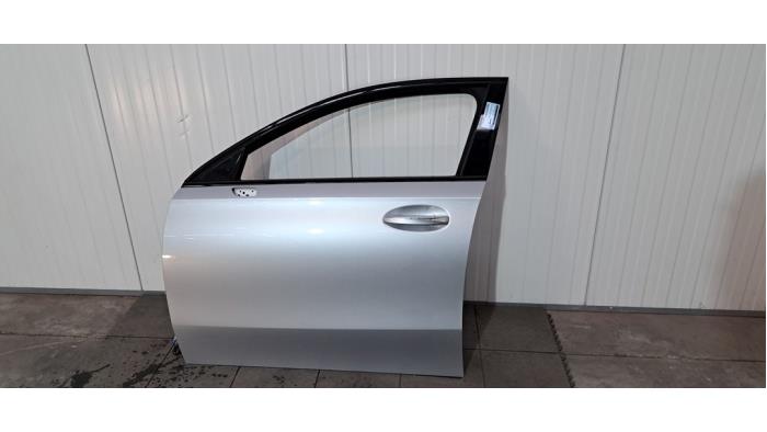 Portière 4portes avant gauche Mercedes A-Klasse