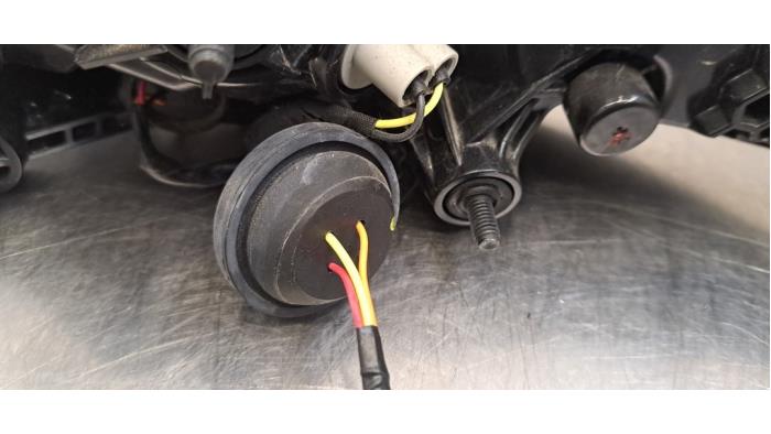 Feu arrière gauche BYD Dolphin