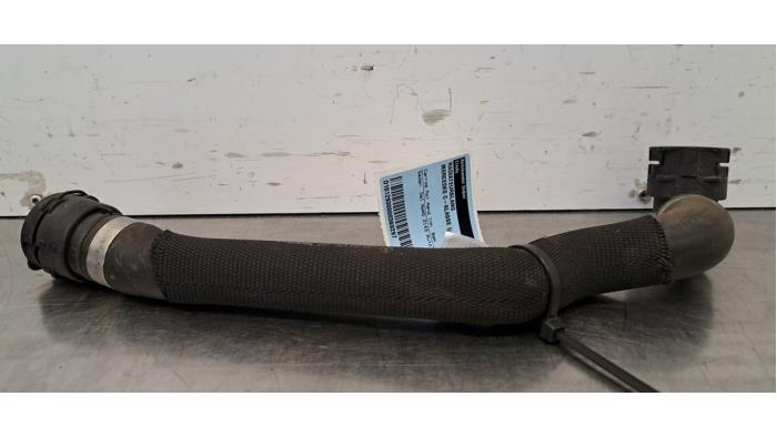 Tuyau radiateur Mercedes C-Klasse