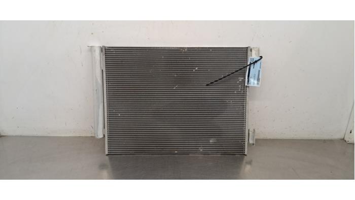 Condensateur clim Renault Clio