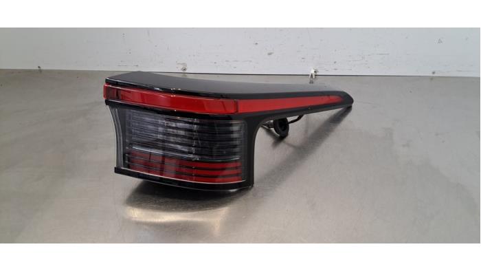 Feu arrière droit Toyota bZ4X