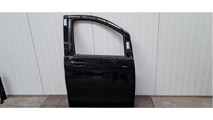 Portière 4portes avant droite Mercedes Vito