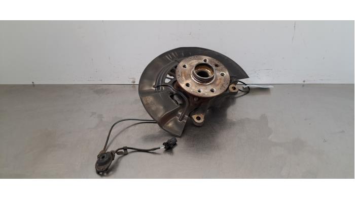 Joint avant droit Toyota bZ4X