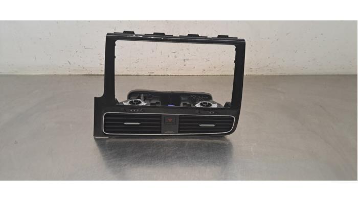 Grille aération tableau de bord Volkswagen Golf