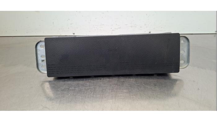 Airbag genou Mercedes GLA