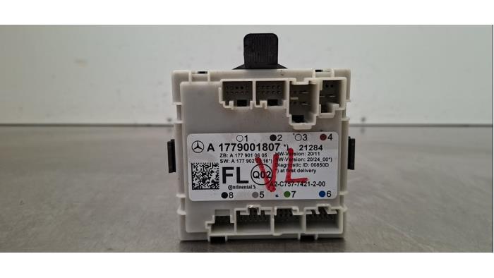 Module verrouillage central des portes Mercedes GLA