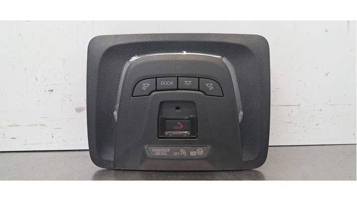 Eclairage intérieur avant Toyota bZ4X