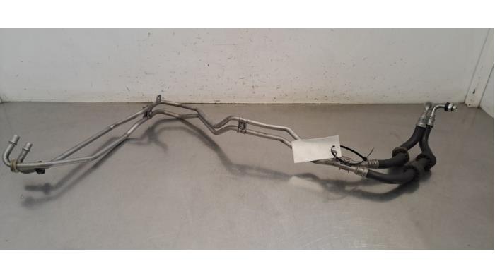 Conduit de pression d'huile Mercedes C-Klasse