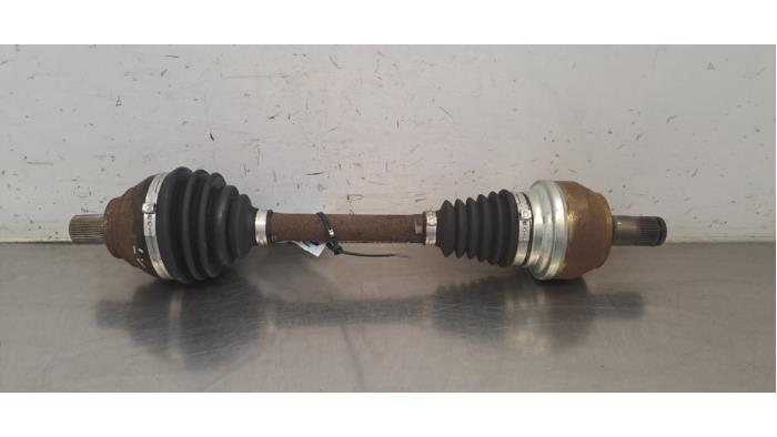 Arbre de transmission avant gauche Volkswagen Golf