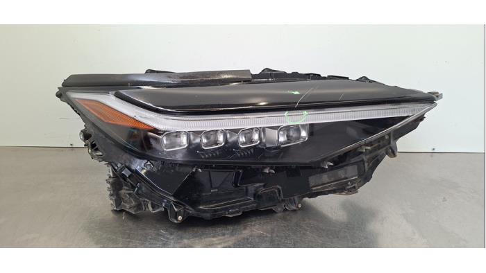 Phare droit Toyota bZ4X