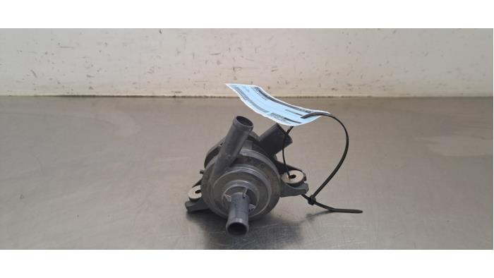 Pompe à eau supplémentaire Toyota bZ4X