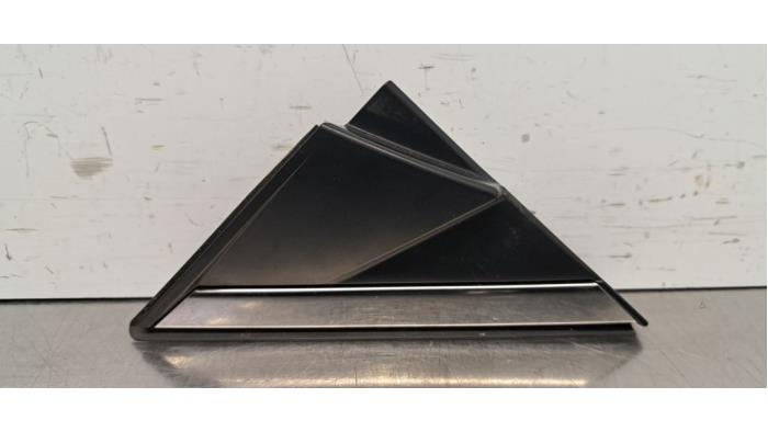 Bande décorative Toyota bZ4X