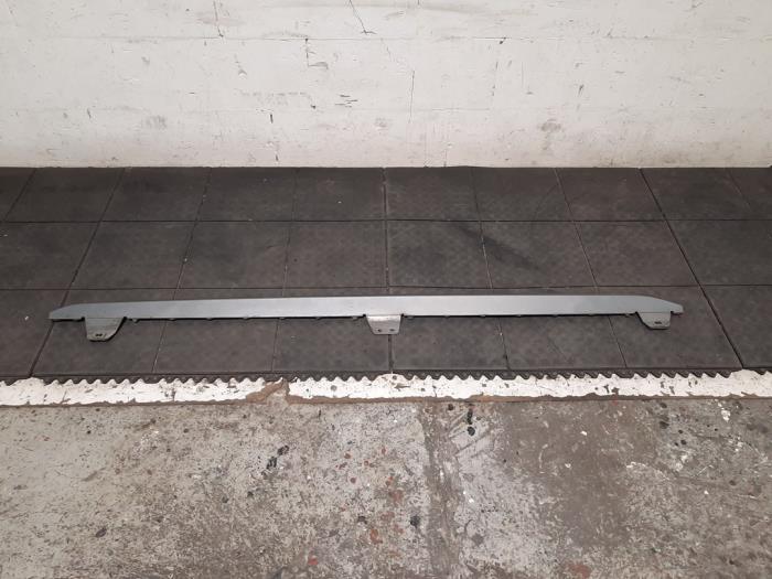 Jupe gauche Skoda Kamiq